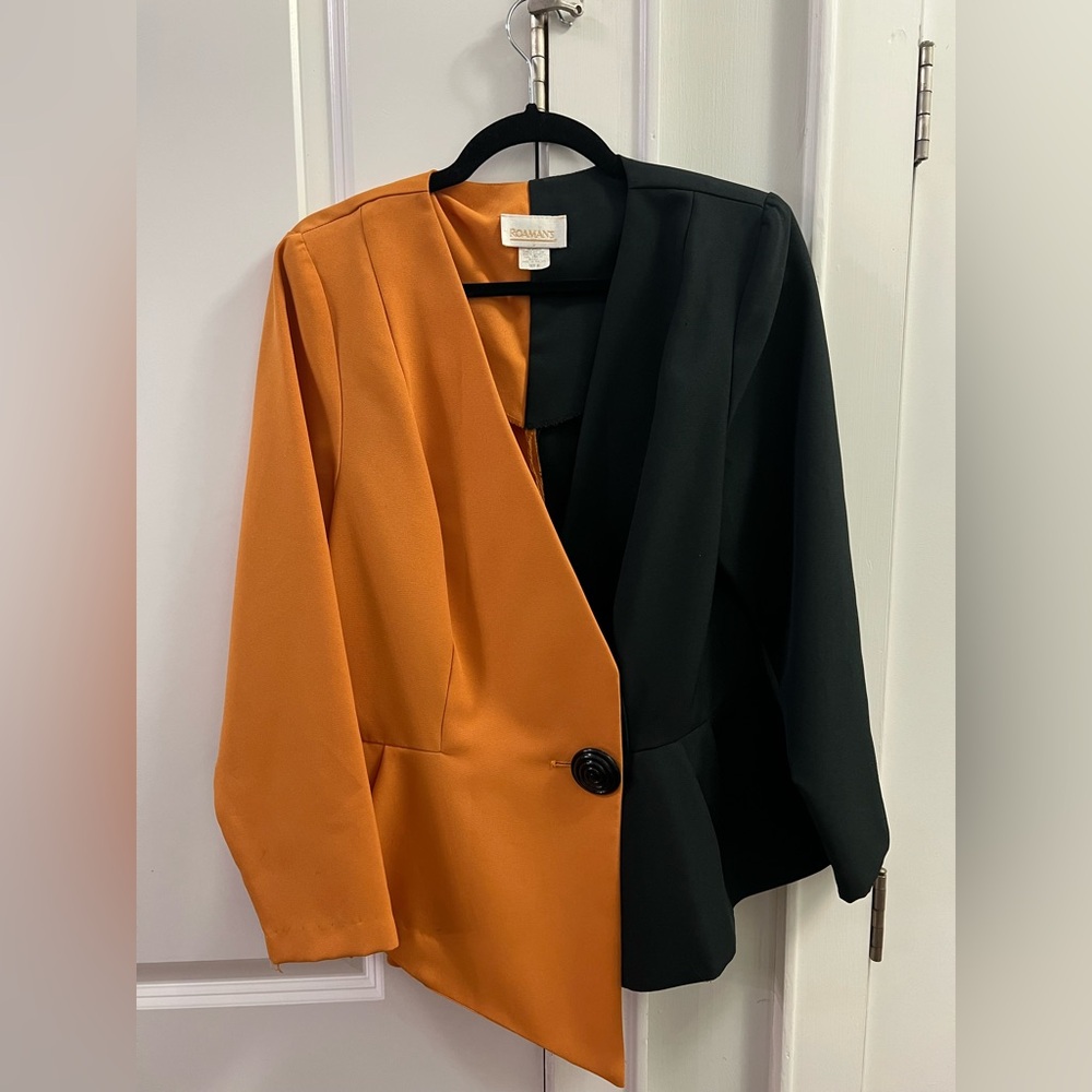 Vintage Roaman’s Two-Toned Blazer